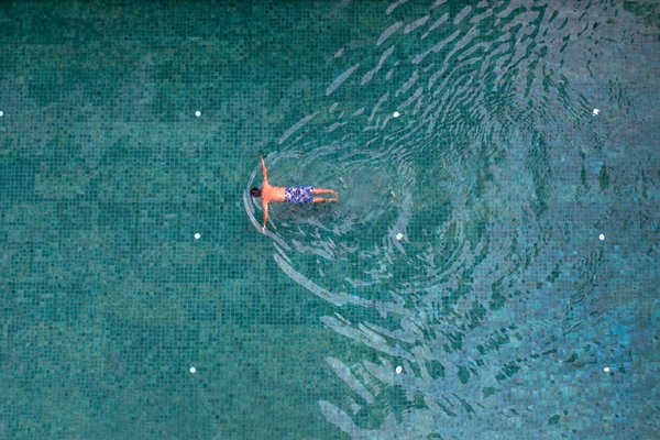 Meuble TV avec rangements : avantages et inconvénients